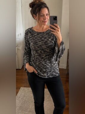 Max Studio Black & White Marled Bell Sleeve Top Size L
